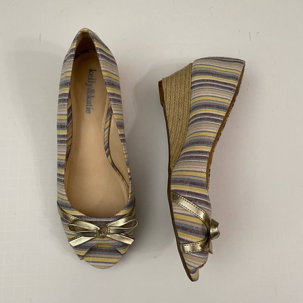 Kelly & Katie Blue Yellow Striped Canvas Peep Toe Bow embellished Wedge Heels